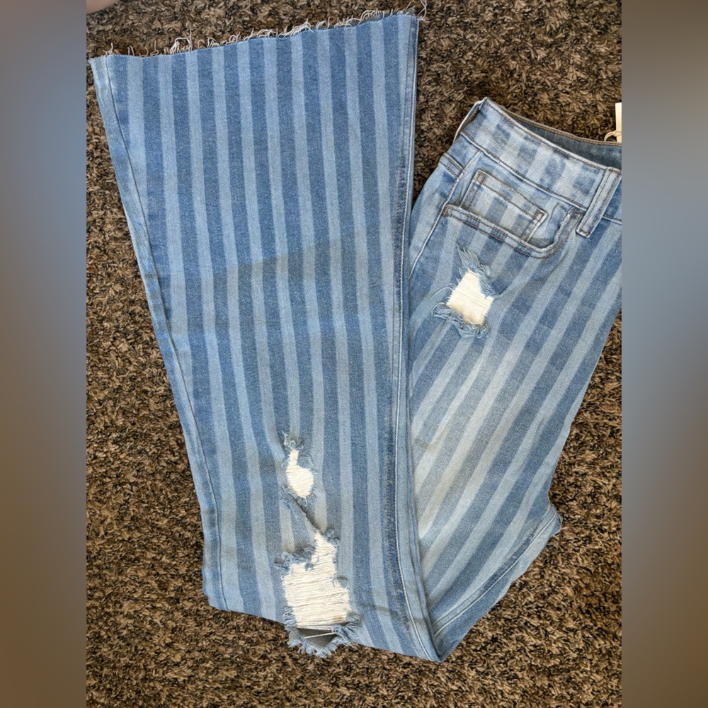 Cello Striped High Rise Flare Jeans - Picture 5 of 5
